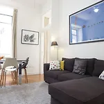Апартаменты Lv Premier Baixa- Cr Лиссабон
