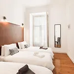 Lv Premier Baixa- Cr Апартаменты *